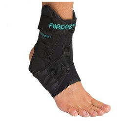 Donjoy Aircast Airsport Ankle Brace