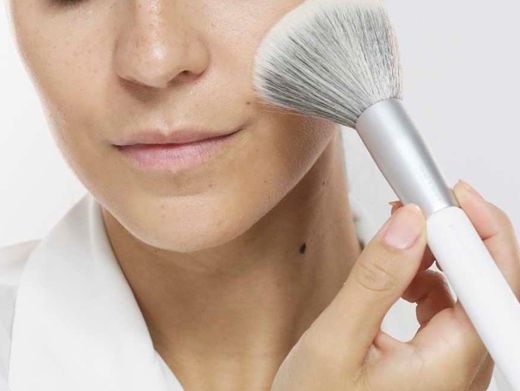 Brochas y Pinceles de Maquillaje