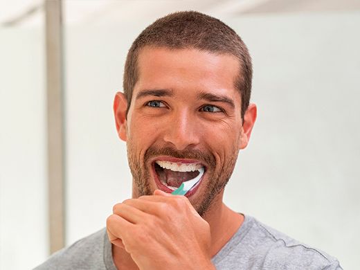 Cepillos de Dientes para Adultos