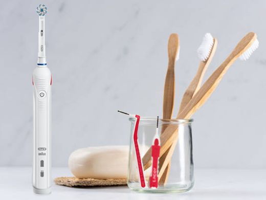 Cepillos de Dientes Manuales y Eléctricos