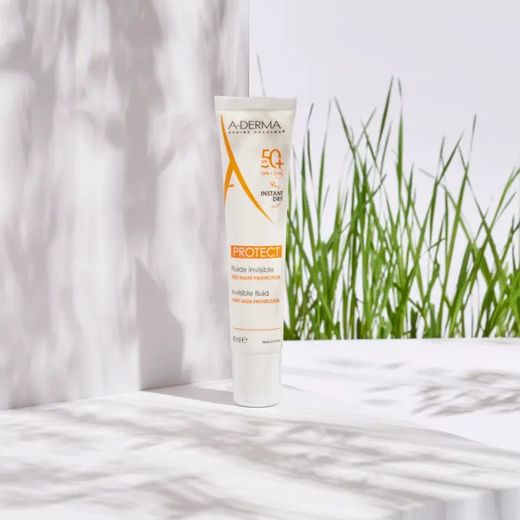 A-Derma Protect Fluido Solar Facial Invisible SPF50+ 40 ml
