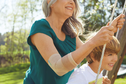 Actimove Everyday Supports Elbow Brace