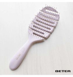 Beter Natural Fiber Flexible Skeleton Brush 03302