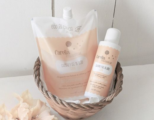 Carelia Recharge Shampoo and Gentle Bath Gel 600 ml