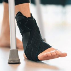Donjoy Aircast ActyFoot