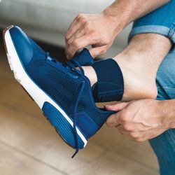 Donjoy Enovis Cincha Metatarsal Aircast Actytoe Lift