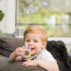 HAAKAA Hand Teether BHK062