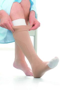 Meia Jobst UlcerCare + meia AD classe 3 (40 mmHg) sem zíper