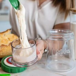 Kefirko Pack Iniciador de Masa Madre Ecológico Deshidratado (15 g) + Kefirko Fermentador de Masa Madre (900 ml)