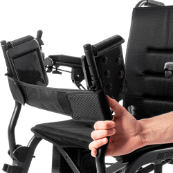 Fauteuil roulant électrique pliant en magnésium Martinika