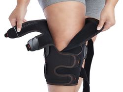 Joelheira envolvente Olriman com articulações com controle de flexo-extensão OPL482 / OPL483