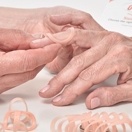 Oval-8 Oval Finger Splint