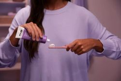 PHB So-Calm Natural and Relaxing Toothpaste with Allantoin, Lavender and Chamomile
