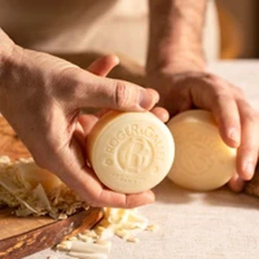 Roger & Gallet Fleur de Figuier Round Soap 100 g