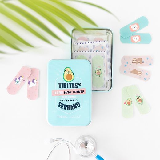 Mr. Wonderful PACK Carmex Moisturizing Lip Balm + Strips 16 units + Metal Box