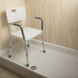 Totalcare Silla de Ducha con Reposabrazos 9100