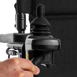 Cadeira de rodas elétrica Totalcare ITAKA 15 Ah, superleve, em alumínio.