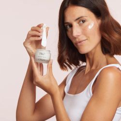 Two Poles Barrier Repair & Lift Duo The ultra lift Serum + The Midnight Mask