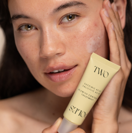 Two Poles Blemishes & Acne Marks Duo Blemish Treatment + Brightening Serum