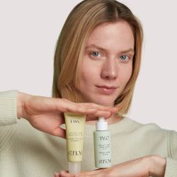 Two Poles Blemishes & Acne Marks Duo Blemish Treatment + Brightening Serum