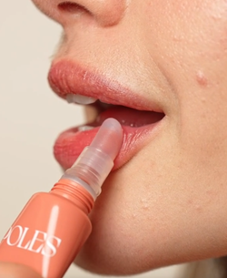 Two Poles Lip Hero Balm Confident Tinted Lip Balm 13 ml