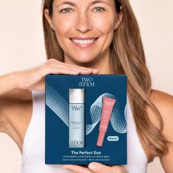 Two Poles The Perfect Duo Coffret Hydratant et Éclat avec Essence Visage et Baume à Lèvres