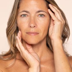 Two Poles The Ultra-Lift Duo The Ultra-Lift Serum + The Ultra-Lift Rich Cream